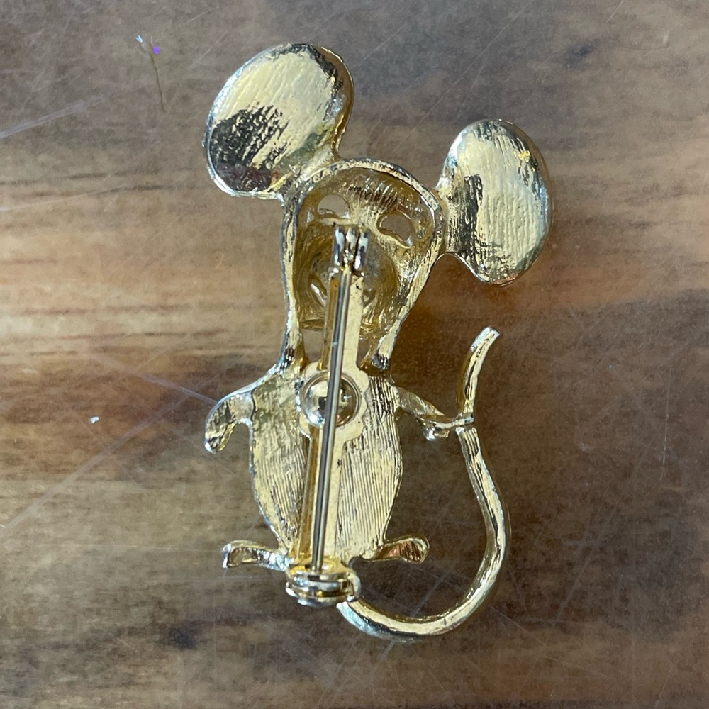 Vintage Gold Mouse Brooch with Green Stone Jewelry Women unique stylish - Picture 2 of 3